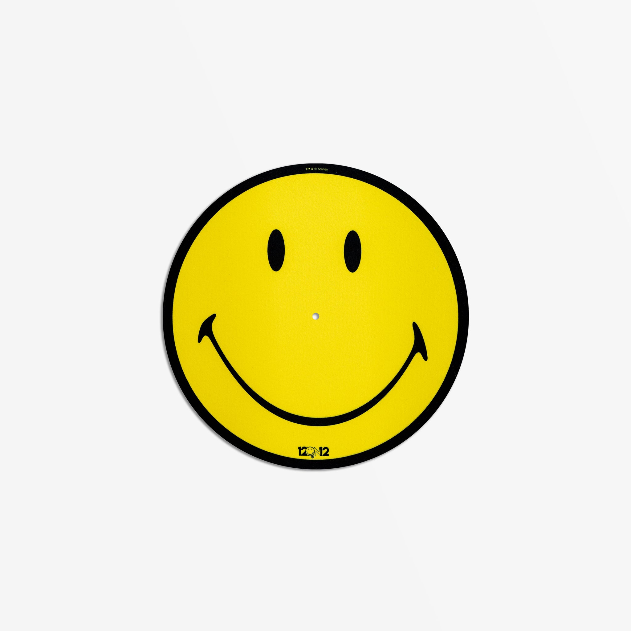 Smiley-x-Andre-Saraiva-2-